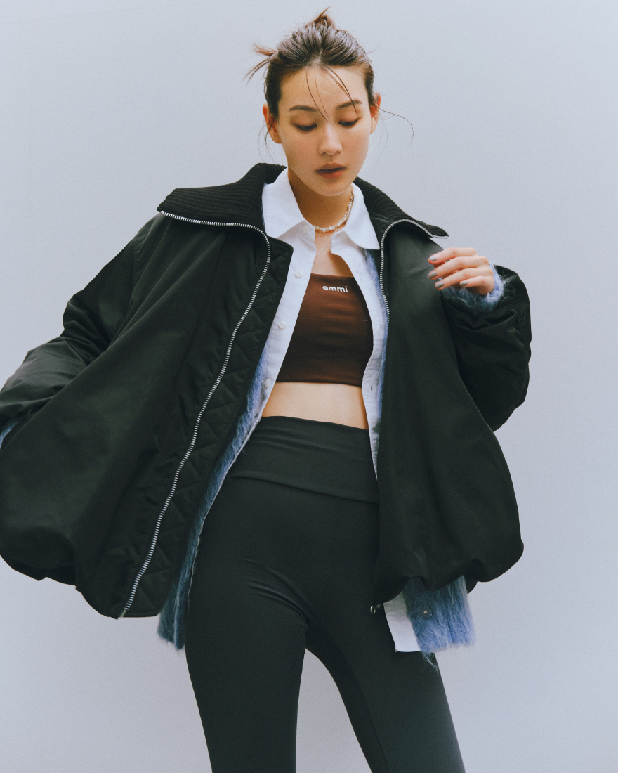 COAT ESSENTIAL Starring MIZUKI HANAYAMA │ emmi（エミ）公式サイト