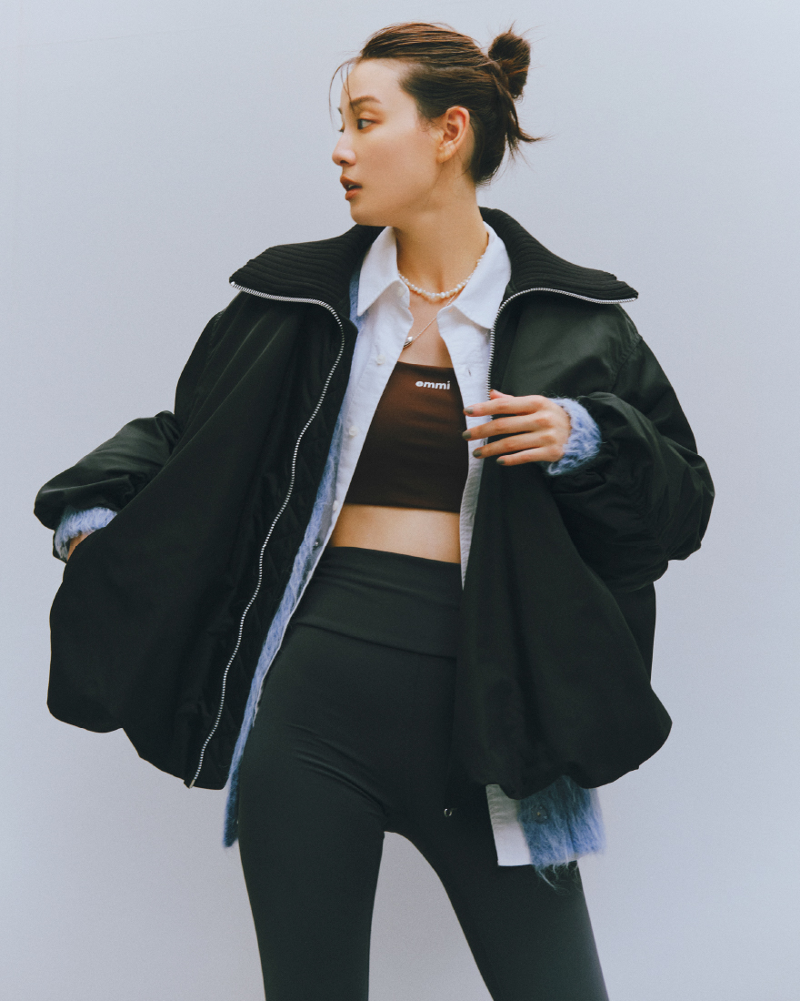 COAT ESSENTIAL Starring MIZUKI HANAYAMA │ emmi（エミ）公式サイト