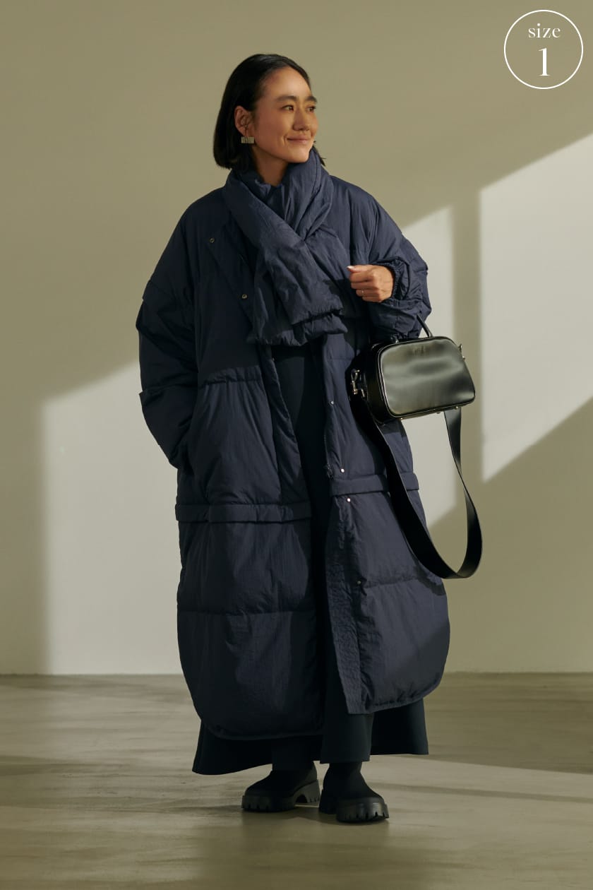 美品 AYA KANEKO for emmi A-line down coat AYA_KANEKO for emmi A-Line Down Coat │ emmi（エミ）公式サイト