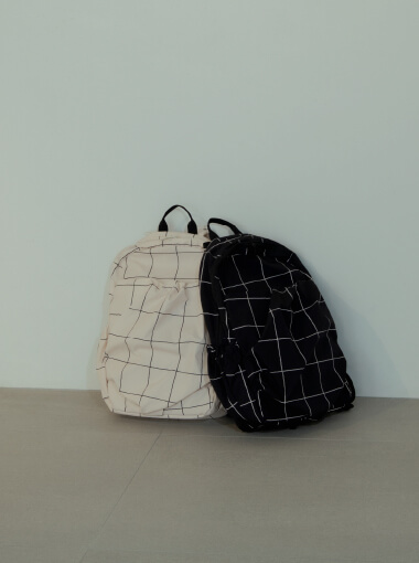 ONLINE LIMITED feat. YOUN-A