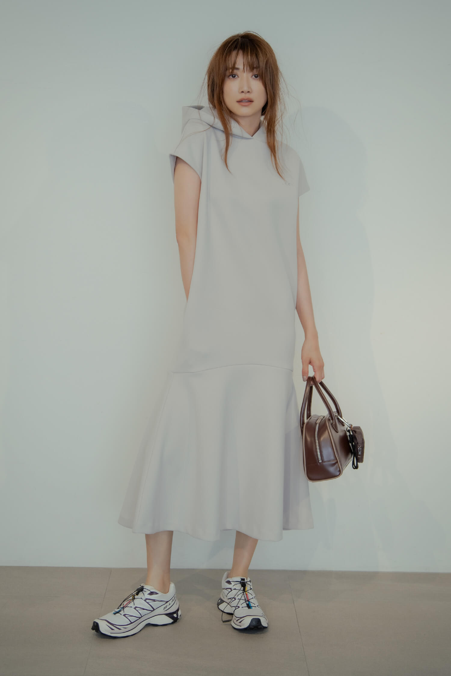ONLINE LIMITED feat. YOUN-A