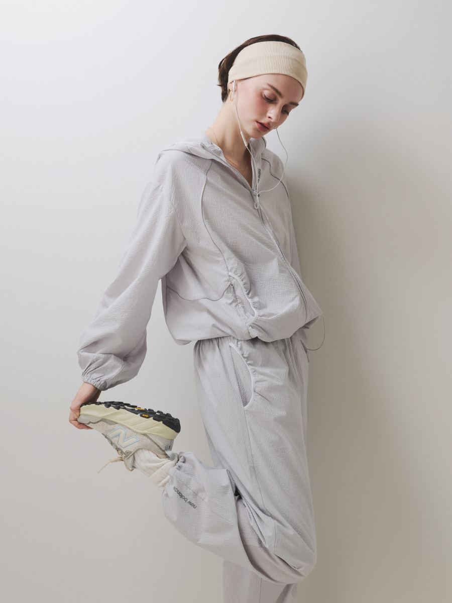 同コーディネートのサイドスタイル