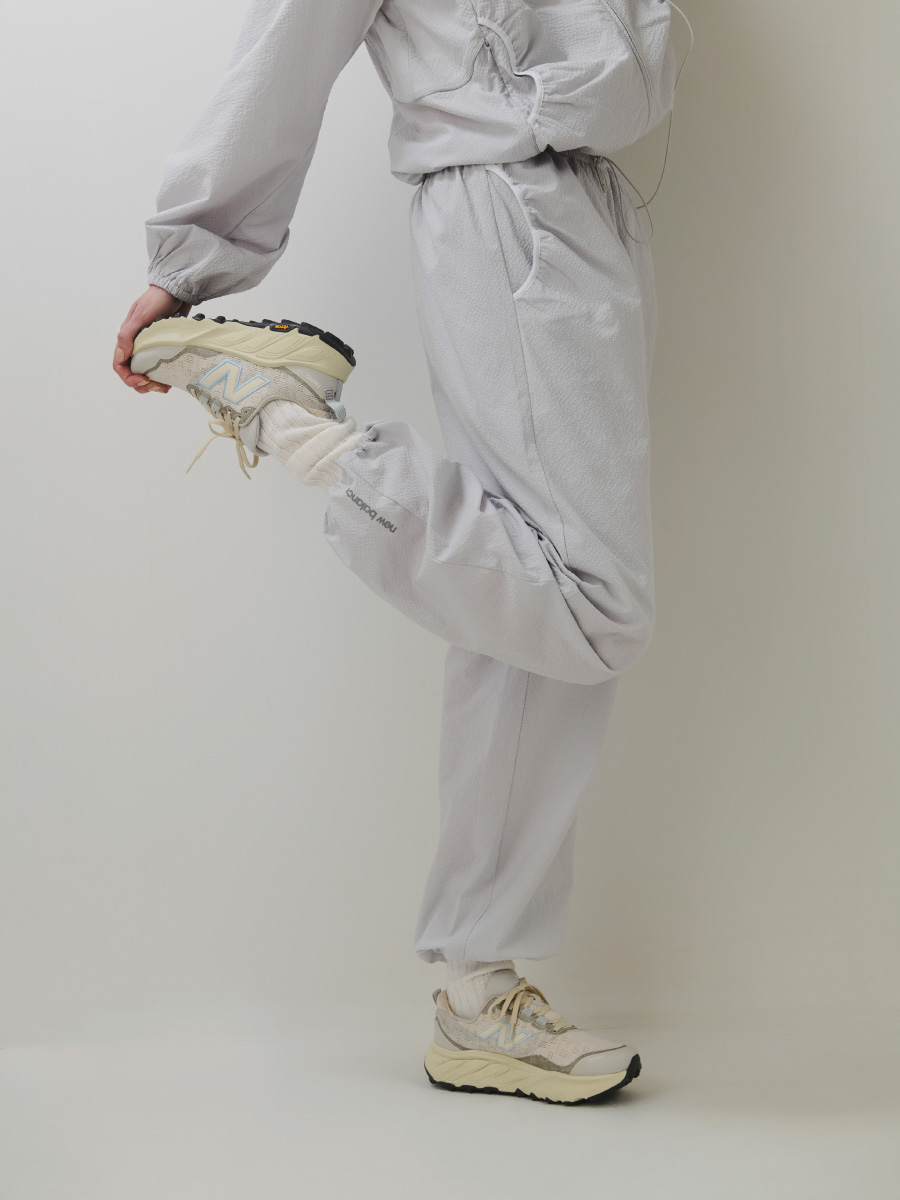 同コーディネートのサイドスタイル