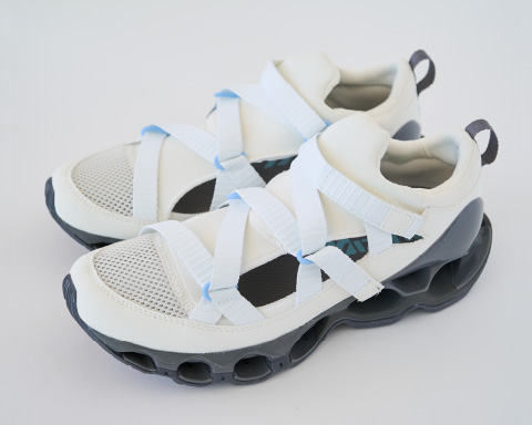 22,000yen (tax in) *2025年4月17日発売予定